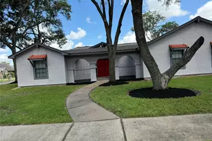 2716 Pinecone Ln, Pearland, TX 77581 - Photo 1