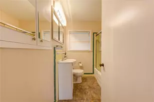 1932 W Bell St, Houston, TX 77019 - Photo 13