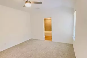 12366 Morning Vis Dr, Houston, TX 77014 - Photo 17