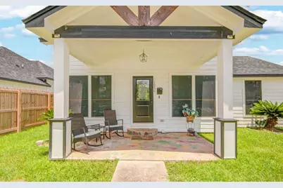 1256 2nd Street, Clute, TX 77531 - Photo 3