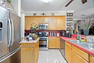 602 Beverly Cir, Stafford, TX 77477 - Photo 9