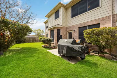 602 Beverly Circle, Stafford, TX 77477 - Photo 27