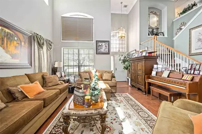 602 Beverly Circle, Stafford, TX 77477 - Photo 5