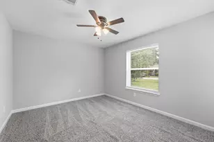 71 S Woodstock Cir Dr, The Woodlands, TX 77381 - Photo 17