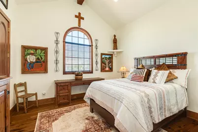 506 Sunset Circle, Tiki Island, TX 77554 - Photo 17