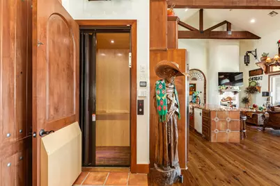 506 Sunset Circle, Tiki Island, TX 77554 - Photo 5