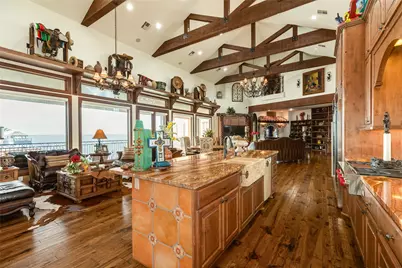 506 Sunset Circle, Tiki Island, TX 77554 - Photo 11