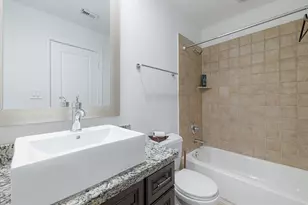 1320 W 25th St, Houston, TX 77008 - Photo 7