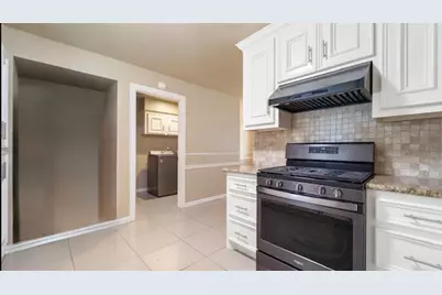 2715 Toyah Avenue, Houston, TX 77039 - Photo 7