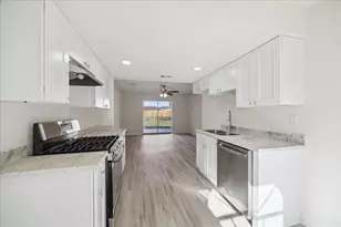 5515 Knightwood St, Houston, TX 77016 - Photo 5