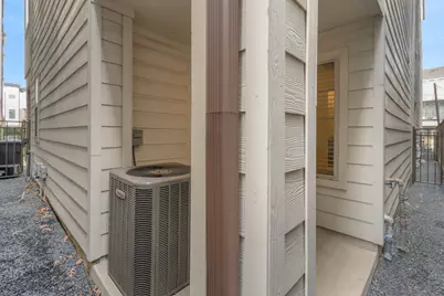 1030 W 26th Street #C, Houston, TX 77008 - Photo 35
