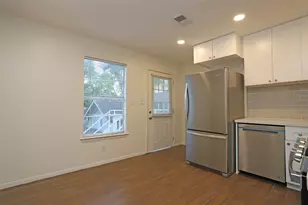 701 1/2 Highland St, Houston, TX 77009 - Photo 3