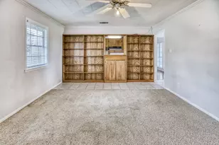 407 W Glenn St, Bellville, TX 77418 - Photo 13