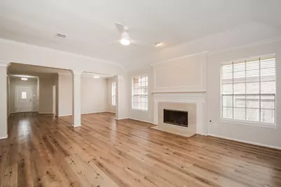 10 Heathstone Place, The Woodlands, TX 77381 - Photo 19