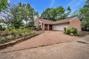12800 Briar Forest Dr, Houston, TX 77077 - Photo 37