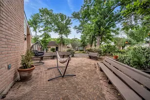 12800 Briar Forest Dr, Houston, TX 77077 - Photo 41