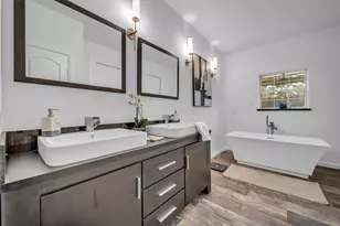 12800 Briar Forest Dr, Houston, TX 77077 - Photo 19