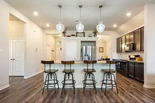 2004 Dumfries Dr, Bryan, TX 77807 - Photo 11