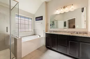 2004 Dumfries Dr, Bryan, TX 77807 - Photo 15