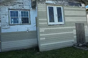 3122 Ave N 1/2, Galveston, TX 77550 - Photo 7