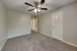4627 Natural Bridge Dr, Houston, TX 77345 - Photo 11