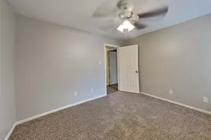 4627 Natural Bridge Dr, Houston, TX 77345 - Photo 13