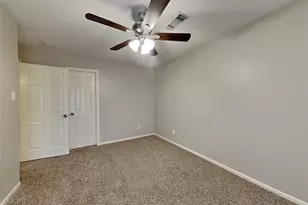 4627 Natural Bridge Dr, Houston, TX 77345 - Photo 15