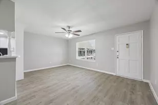 3800 Sherwood Ln, Houston, TX 77092 - Photo 3