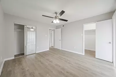 3800 Sherwood Lane #148, Houston, TX 77092 - Photo 9