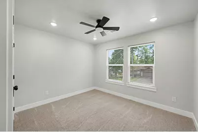 116 Sun City Lane, Conroe, TX 77304 - Photo 27