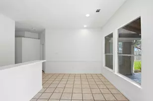 16918 Serenity Cove Cir, Friendswood, TX 77546 - Photo 15