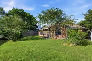 16918 Serenity Cove Cir, Friendswood, TX 77546 - Photo 41