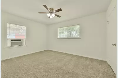 1114 Valerie Avenue, Pasadena, TX 77502 - Photo 13