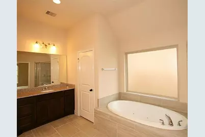 13426 Vintage Trail Lane, Pearland, TX 77584 - Photo 9