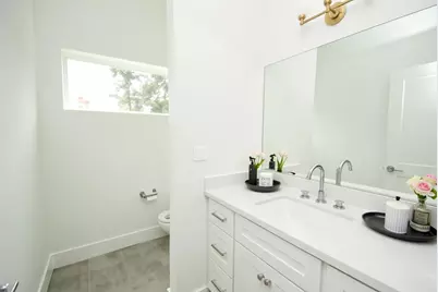 7707 Jacquelyn Oaks Road, Houston, TX 77055 - Photo 9