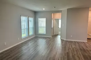 13322 Padre Bay Ln, Iowa Colony, TX 77583 - Photo 9