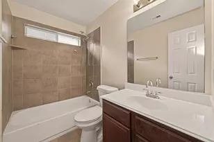 11719 Bollinger Park Ct, Houston, TX 77047 - Photo 21