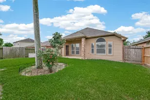 11719 Bollinger Park Ct, Houston, TX 77047 - Photo 37