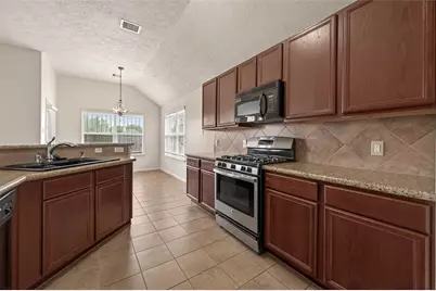 11719 Bollinger Park Court, Houston, TX 77047 - Photo 11