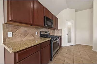 11719 Bollinger Park Court, Houston, TX 77047 - Photo 15