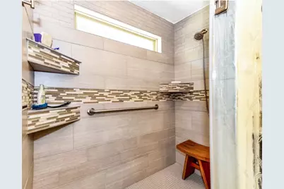 9770 Tappenbeck Drive, Houston, TX 77055 - Photo 17