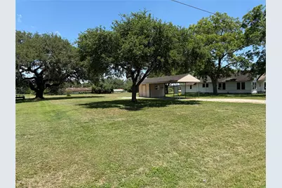Tbd W Fairwinds Street, Hallettsville, TX 77964 - Photo 1