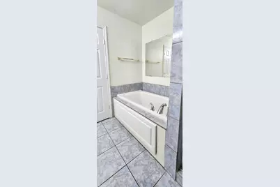 11899 Algonquin Drive #5, Houston, TX 77089 - Photo 13