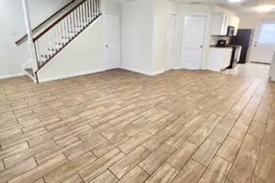 11899 Algonquin Dr, Houston, TX 77089 - Photo 3