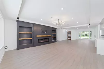 5950 Dumfries Dr, Houston, TX 77096 - Photo 7
