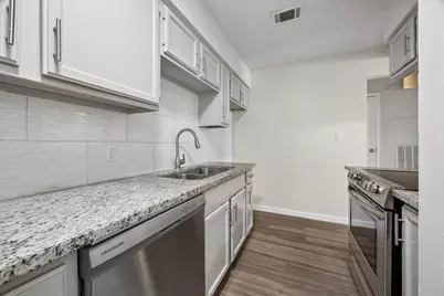 2501 Gulf Fwy #277B, Dickinson, TX 77539 - Photo 7