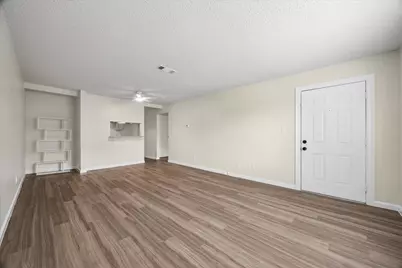 2501 Gulf Fwy #277B, Dickinson, TX 77539 - Photo 3