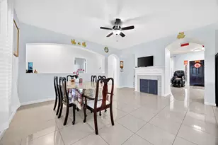 14810 Stocklin Ct, Sugar Land, TX 77498 - Photo 19