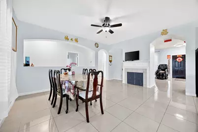14810 Stocklin Court, Sugar Land, TX 77498 - Photo 19
