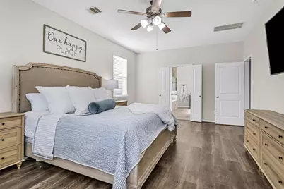 4704 Bella Court, Alvin, TX 77511 - Photo 23